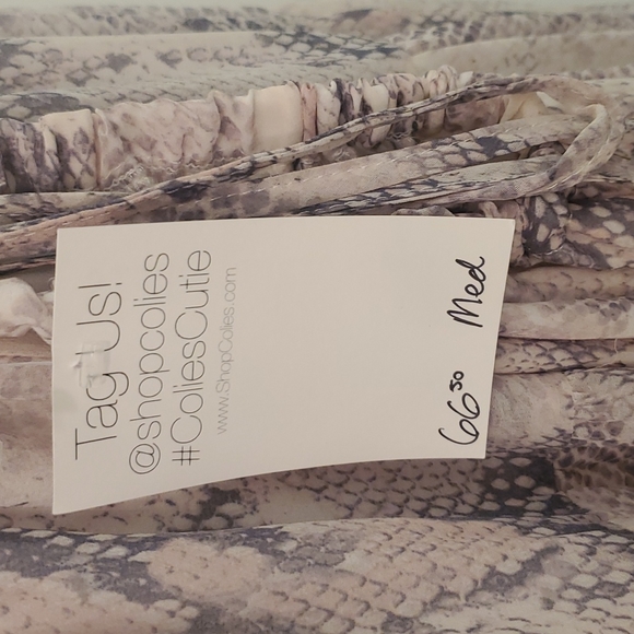 Boutique dress medium - Picture 6 of 7